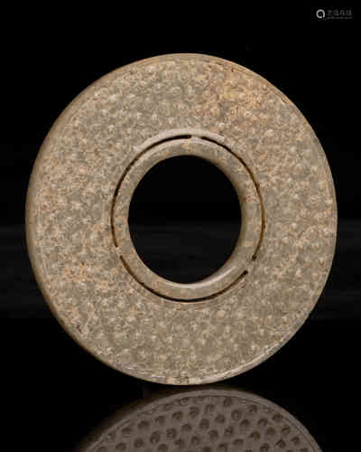 A Circular Grain Patten Jade