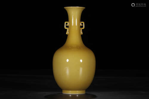 A Chinese Yellow Glazed Porcelain Vase with Double Ears