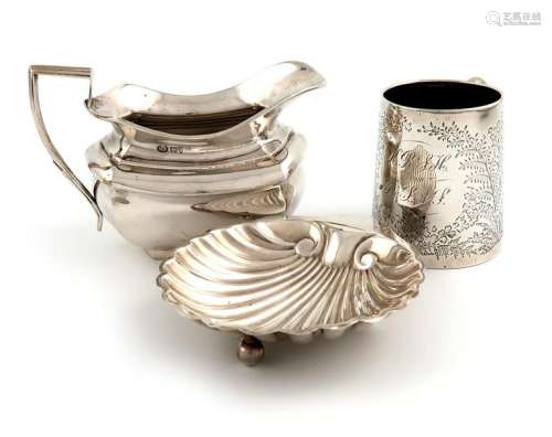 A mixed lot of silver items, comprising: a Victori…