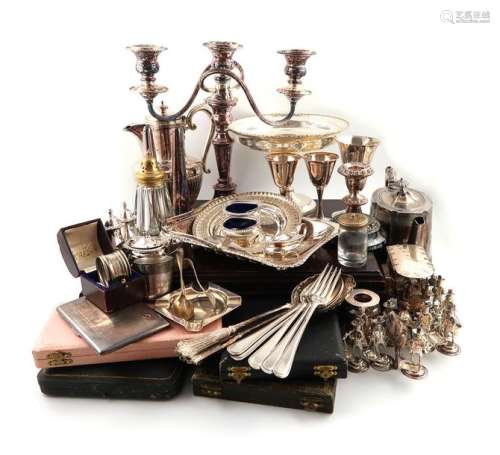 A mixed lot, comprising silver items: a Tiffany pa…