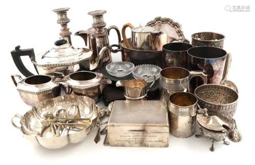 A mixed lot, comprising silver items: an Edwardian…