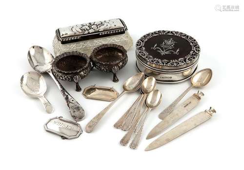 ΛA mixed lot, comprising silver items: a silver an…