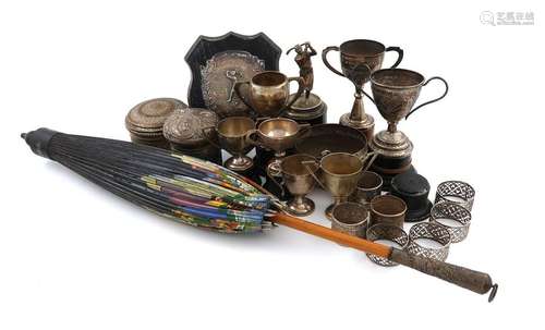 A mixed lot of Indian silver and metalware, compri…