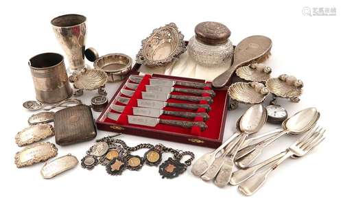 A mixed lot of silver items, various dates and mak…