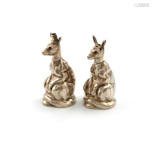 A pair of Edwardian novelty silver kangaroo salt a…