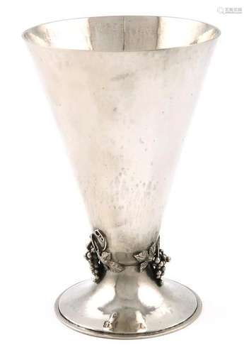 By Charles Boyton, an Art Deco silver beaker, Lond…