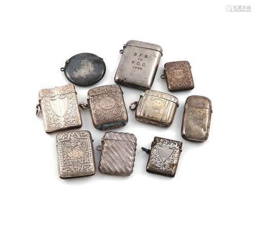 A mixed lot of silver vesta cases, various dates a…