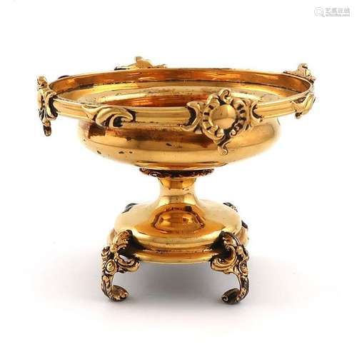 A Victorian silver gilt tazza, by Frederick Elking…