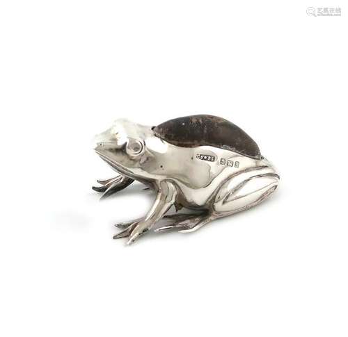 An Edwardian novelty silver frog pin cushion, by S…