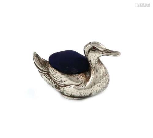 An Edwardian novelty silver duck pin cushion, by C…