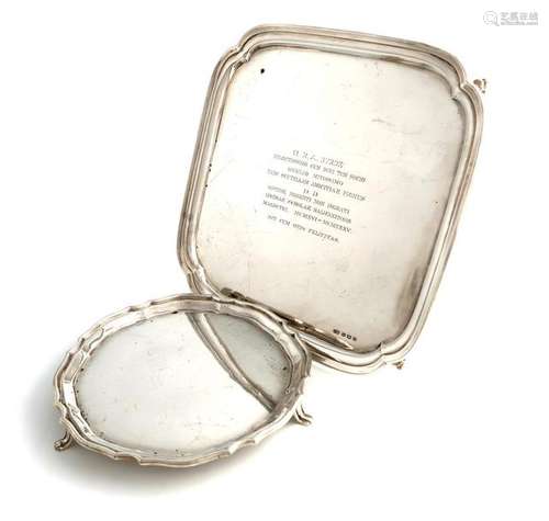 A presentation silver salver, by E. Viner, Sheffie…