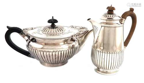 A late Victorian silver teapot, by Searle & Co, Lo…