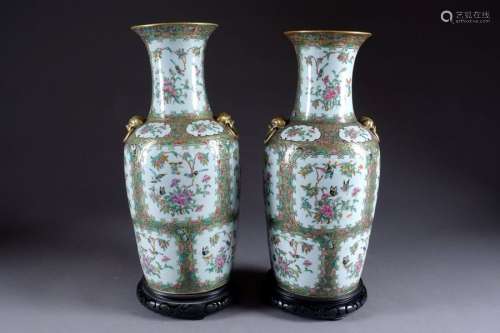 Pair of baluster vases. In Canton porcelain with a…