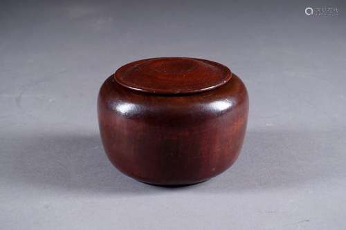 Pot and its Lid. Huanghuali red. China. Diameter: …