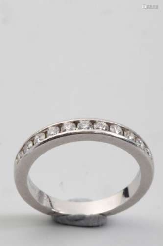 TIFFANY Platinum wedding band set with a line of d…