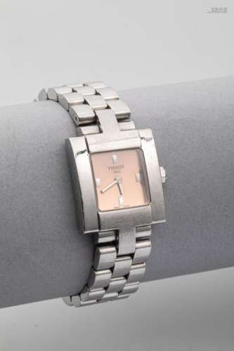 TISSOT. Women's bracelet watch in steel, square ca…