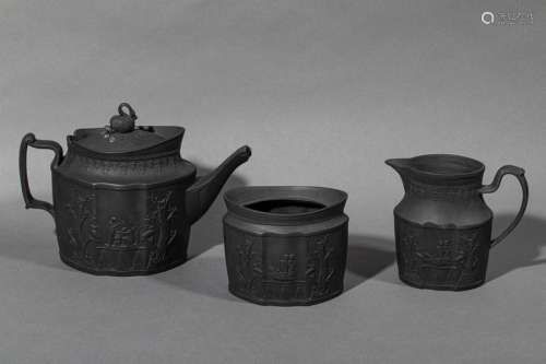 Three pieces in black Wedgwood porcelain,Teapot, S…