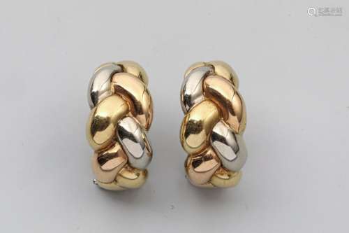 Pair of three gold earrings stylizing braids (Pier…
