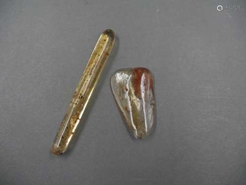 Set of two pieces of copal amber with insect inclu…