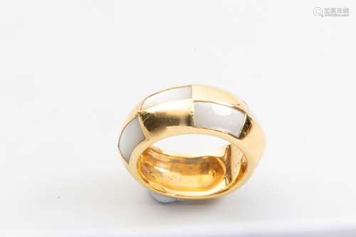 MAUBOUSSIN 18k yellow gold ring with mother of pea…