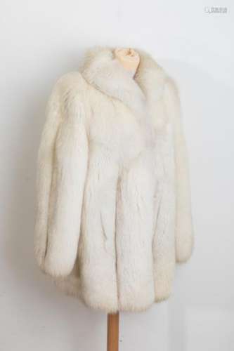MYLADY. White fox jacket, Size 42. NEW STATE