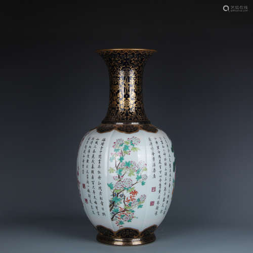 A Chinese Famille Rose Porcelain Melon Shaped Vase