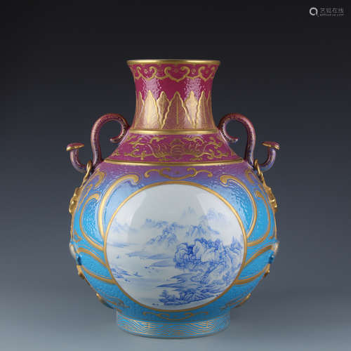 A Chinese Blue and White Porcelain Vase