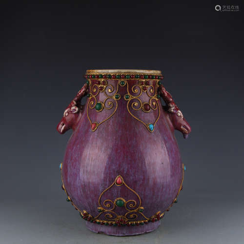 A Chinese Purple Glazed Porcelain Vase