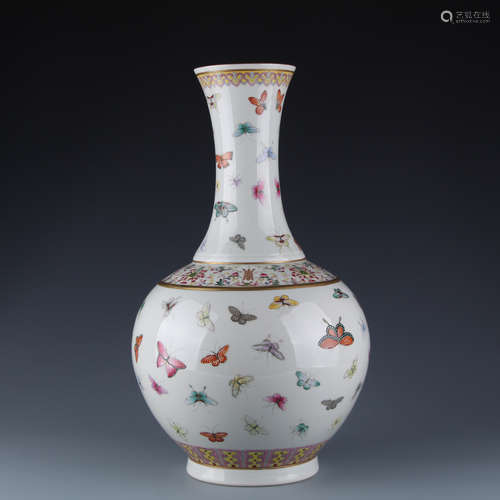 A Chinese Famille-Rose Porcelain Vase