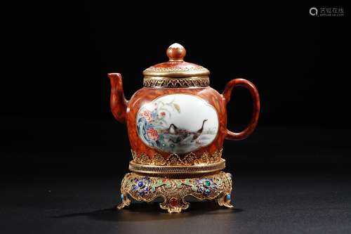 A Chinese Famille Rose Porcelain Tea Pot with Flower, Birds and Poems