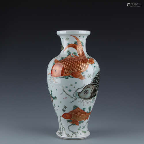 A Chinese Red and Green Glazed Porcelain Vase