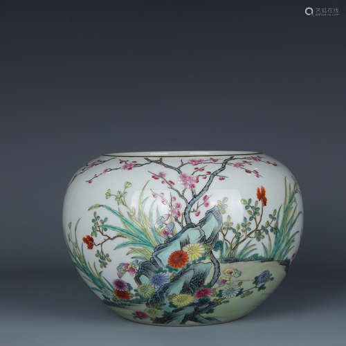 A Chinese Famille-Rose Porcelain Water Pot