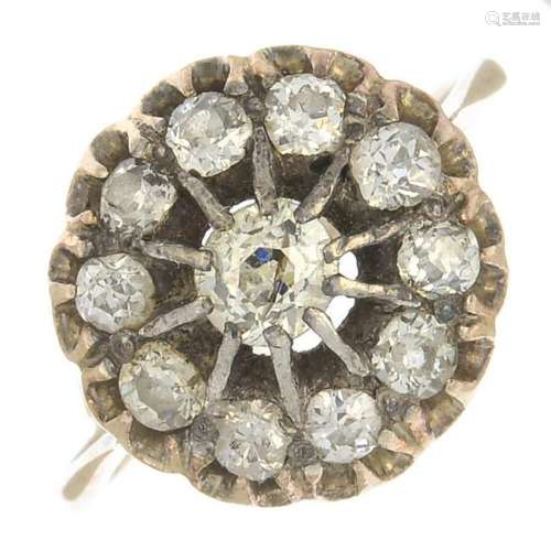 A mid 20th century diamond cluster ring.Estimated total