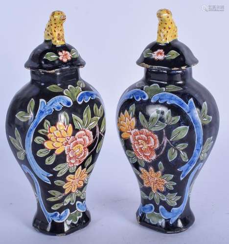 A PAIR OF 19TH CENTURY CONTINENTAL DELFT FAIENCE VASES