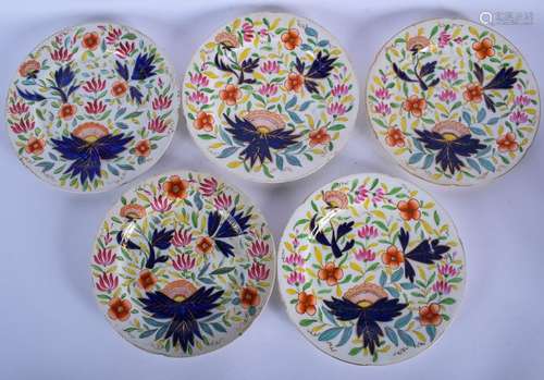 A SET OF FIVE REGENCY IMARI STYLE PORCELAIN PLATES