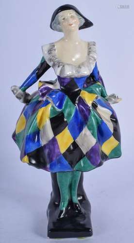 A RARE ROYAL DOULTON OF HARLEQUIN HN 585. 17 cm high.