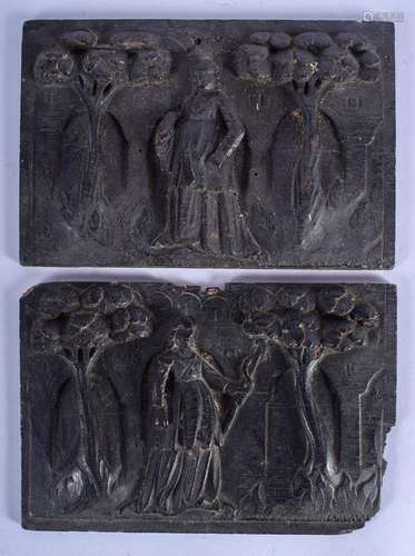 A PAIR OF 17TH/18TH CENTURY CARVED OAK PANELS depicting