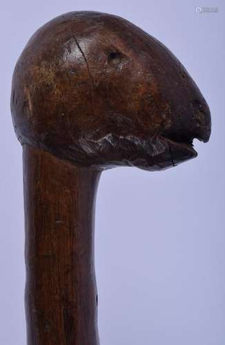 A RARE 19TH CENTURY TRIBAL CARVED BIRD HEAD CLUB Kanak