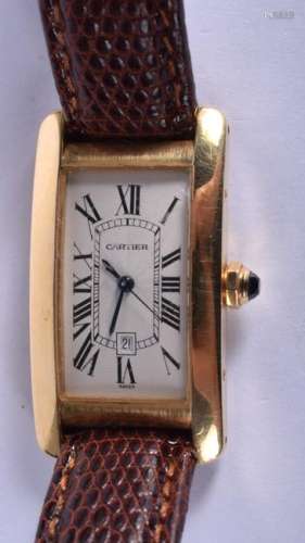 A GOOD 18CT GOLD FRENCH CARTIER TANK WRISTWATCH with