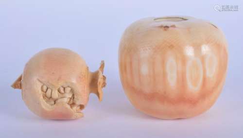 AN EARLY 20TH CENTURY INDIAN CARVED I FRUIT together