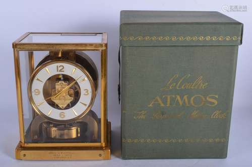 A BOXED JAEGER LE COULTRE BRASS ATMOS CLOCK No 111249.