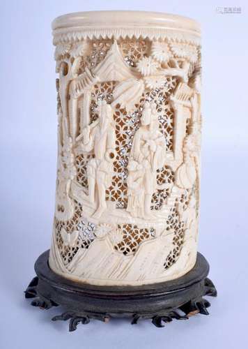 A 19TH CENTURY CHINESE CARVED I TUSK VASE Qing. 13 cm x