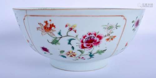 A SMALLER 18TH CENTURY CHINESE EXPORT BOWL Qianlong,