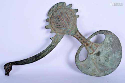 AN EARLY MIDDLE EASTERN CENTRAL ASIAN BRONZE AXE HEAD