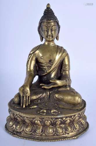 A 19TH CENTURY CHINESE TIBETAN INDIAN ASIAN BRONZE