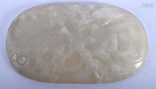 AN EARLY 20TH CENTURY CHINESE CARVED JADE PLAQUE Late