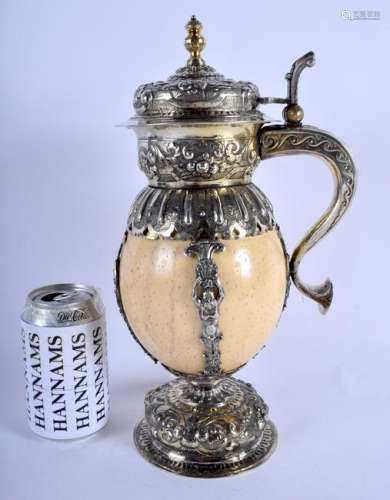 A LARGE 18TH/19TH CENTURY CONTINENTAL SILVER GILT