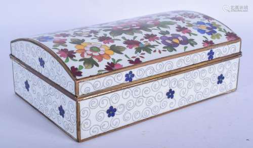 A 1950S CHINESE CLOISONNE ENAMEL CASKET AND COVER