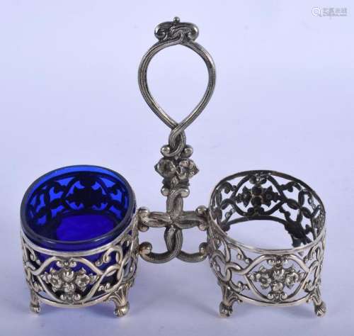 A 19TH CENTURY CONTINENTAL TWIN HANDLED SILVER SALT.