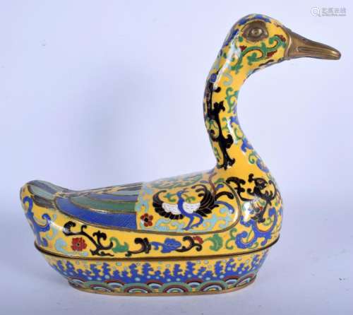 A LARGE 1930S CHINESE CLOISONNE ENAMEL BIRD BOX AND